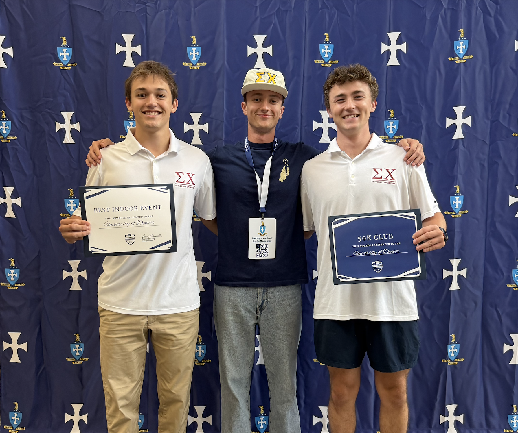Delta Iota brothers with chapter awards